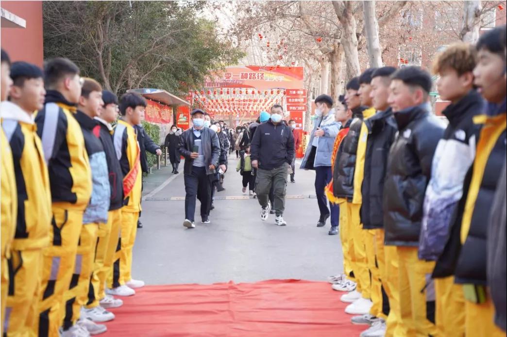 山东万通2021学年期末教育教学成果展圆满成功!