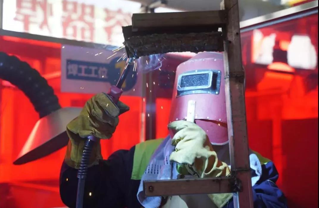 想学习焊工技术又担心没保障?山东万通焊工定向委培班来啦!