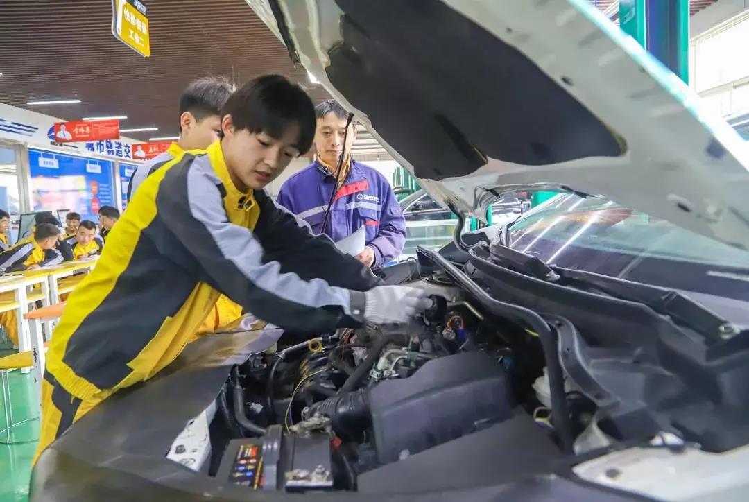 学习不能将就,职高/中专/技工“三校生”群体转学指南!