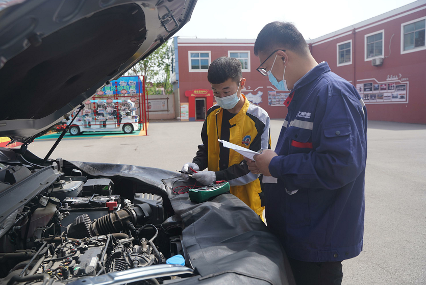 山东万通2022上学期教育教学百日工程——汽车电气比赛开赛啦!