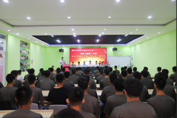 英姿飒爽 青春洋溢丨山东万通22年夏秋季第一批军训火热进行中