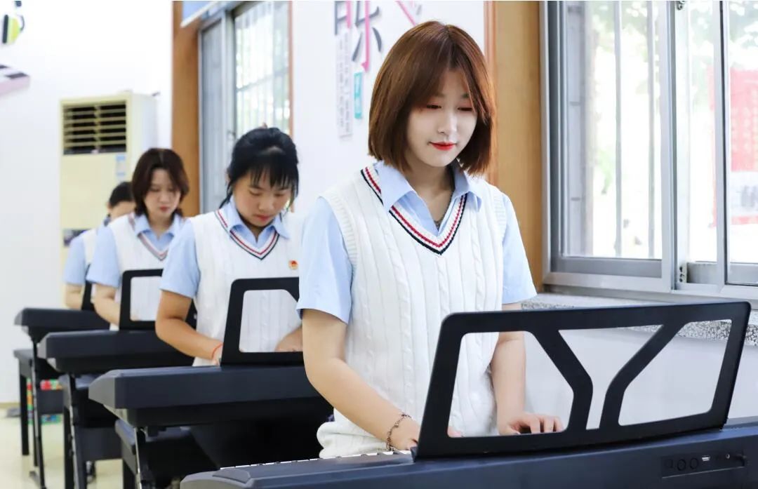 抢订2023年重点就业班必看！适合男女生学的专业居然是这些