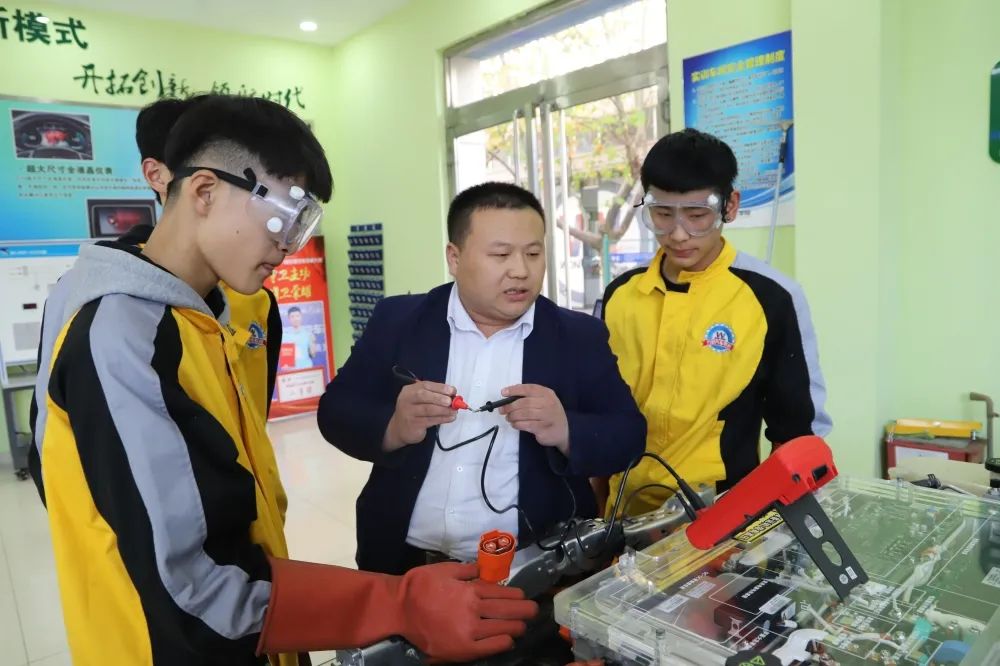 要想春季学校选的好！这五点家长一点要知道