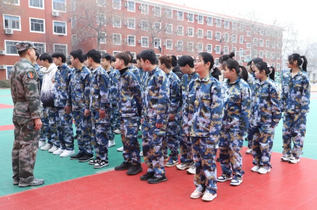 号角吹响，少年凌云志！山东万通2023级春季新生军训正式开营