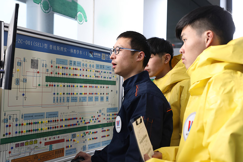 春季择校必看!学新能源首选山东万通