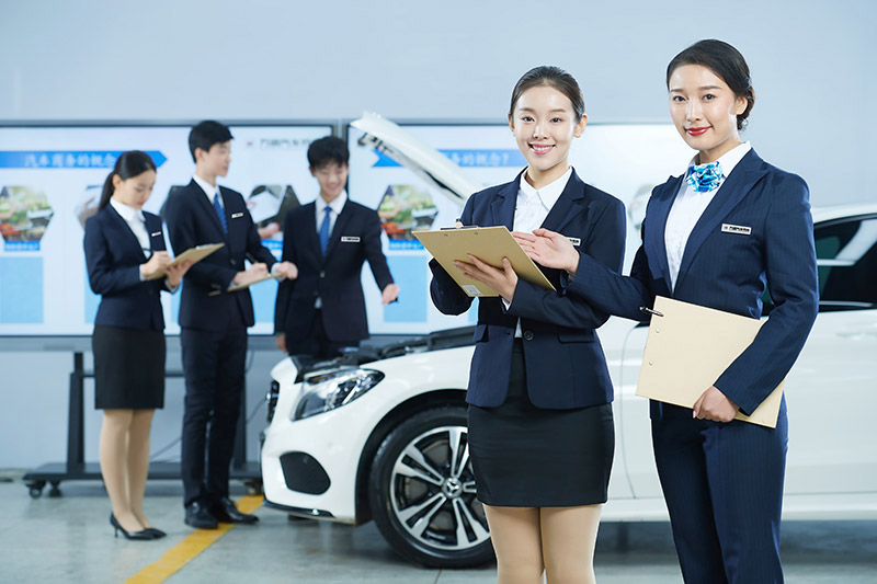 元旦校园开放日 万通邀您来参观,春季专业名额抢定中