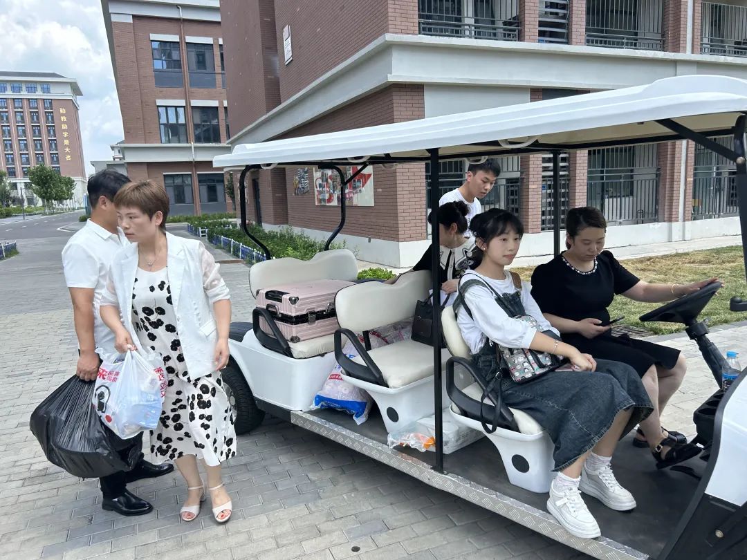 【家长必看】山东万通2024年部分新生已经抢先开学,孩子在学校怎么样呢?跟随小编一起来看看!