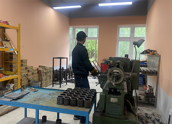 学历低,没手艺能学啥?焊工比亚迪快速就业班,就业薪资8K+,重燃职业新篇章