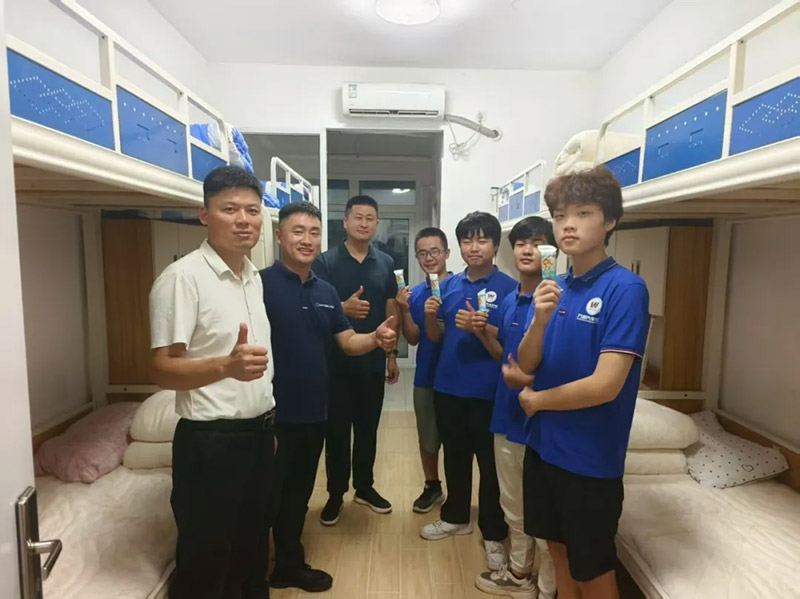 山东万通学校新生适应教育图鉴：欢声笑语的的青春序章！