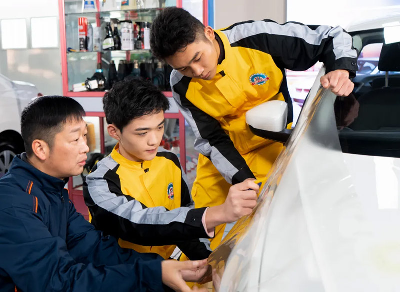 高中及中职毕业生，不要迷茫！山东万通助你走稳技能成才路！