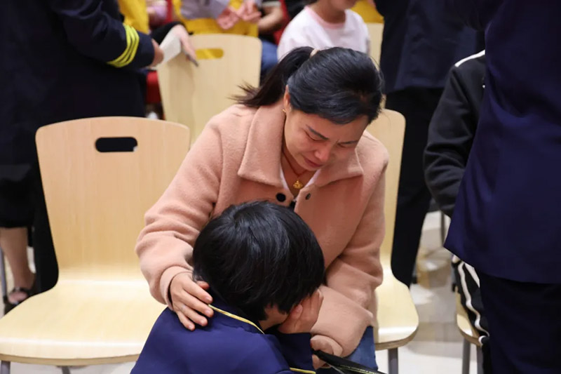 共赴成长之约！山东万通 2025 第六期家长见证会圆满落幕