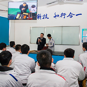 ʵ���ӻ�ʵѵ��