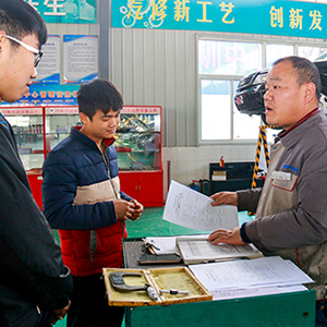 ʵ������