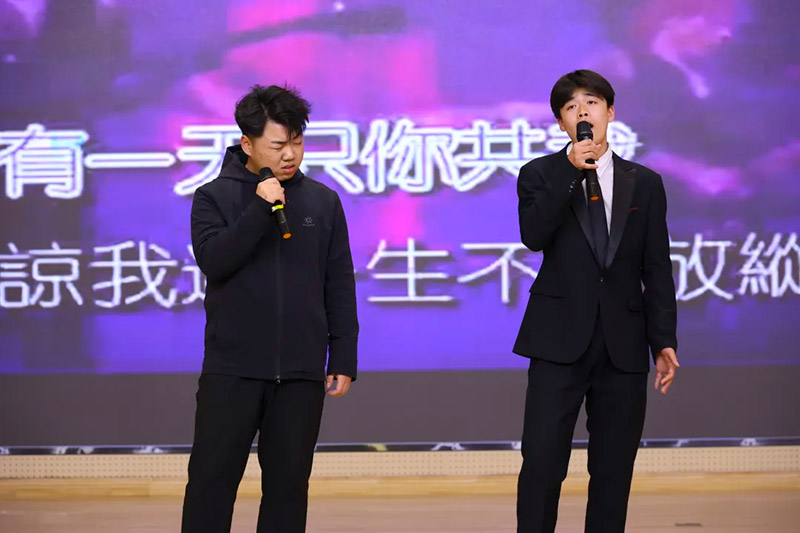 匠心筑梦迎五一，青春逐梦耀万通！山东万通五一联欢晚会圆满落幕！
